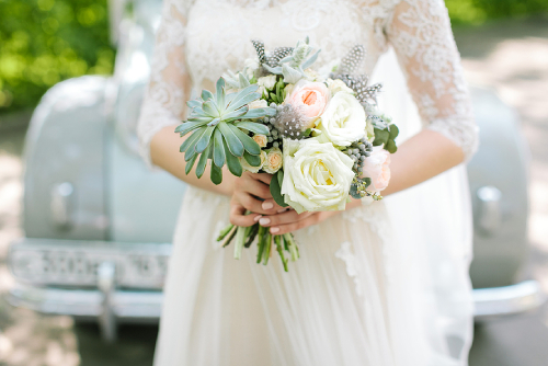 The Elegant Meaning Of White Roses And What It Represents