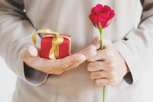 5 Uncommon Occasions Worth Celebrating With A Small Gift