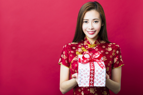 4 Meaningful CNY Gift Ideas You Can't Go Wrong With For 2025