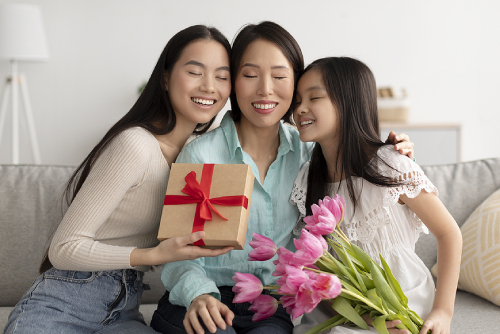 Myths About Mother’s Day Gifting Rituals You Shouldn't Believe