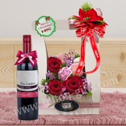 Christmas Wine & Chocolate Hamper