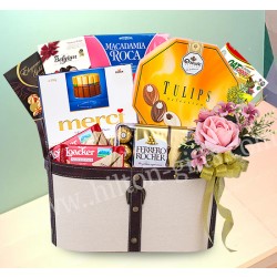 Chocolate Hamper (Halal)	