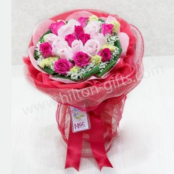 Sweet Pink Roses hand bouquet